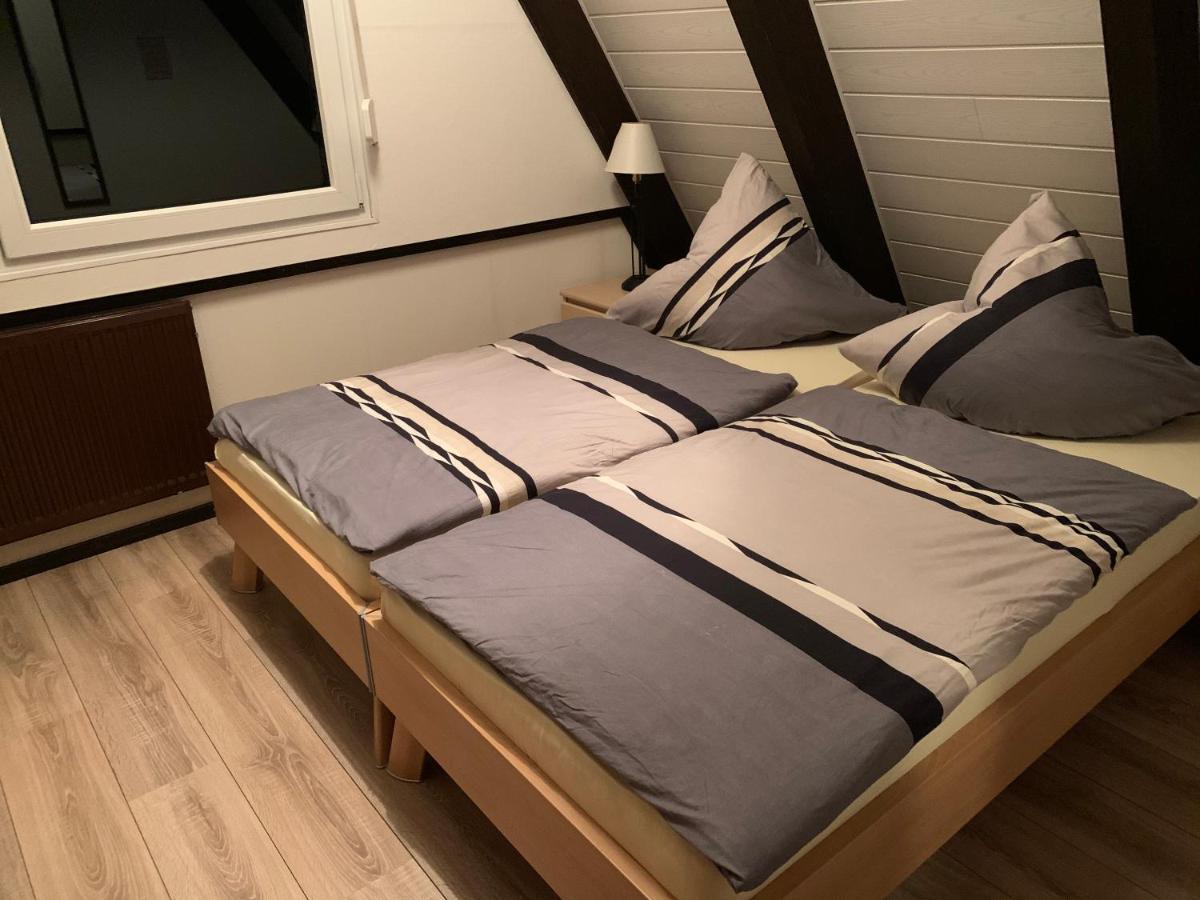 Natur Pur - Waldurlaub Im Tiny House Ronshausen Bagian luar foto