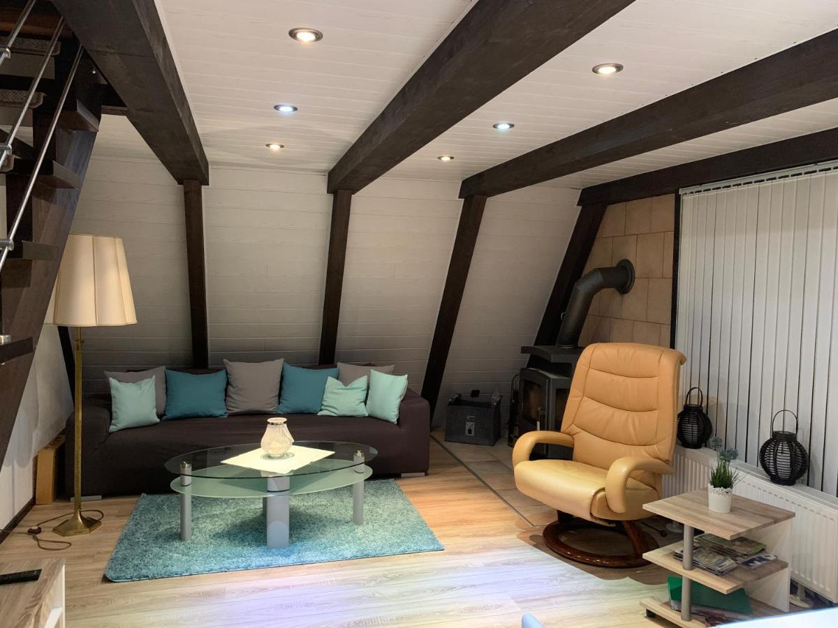 Natur Pur - Waldurlaub Im Tiny House Ronshausen Bagian luar foto
